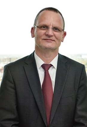 Geschäftsführer Lutz Müller Geschäftsführer Lutz Müller