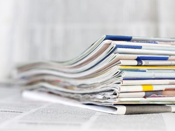 Ein Stapel aus Zeitungen Ein Stapel aus Zeitungen